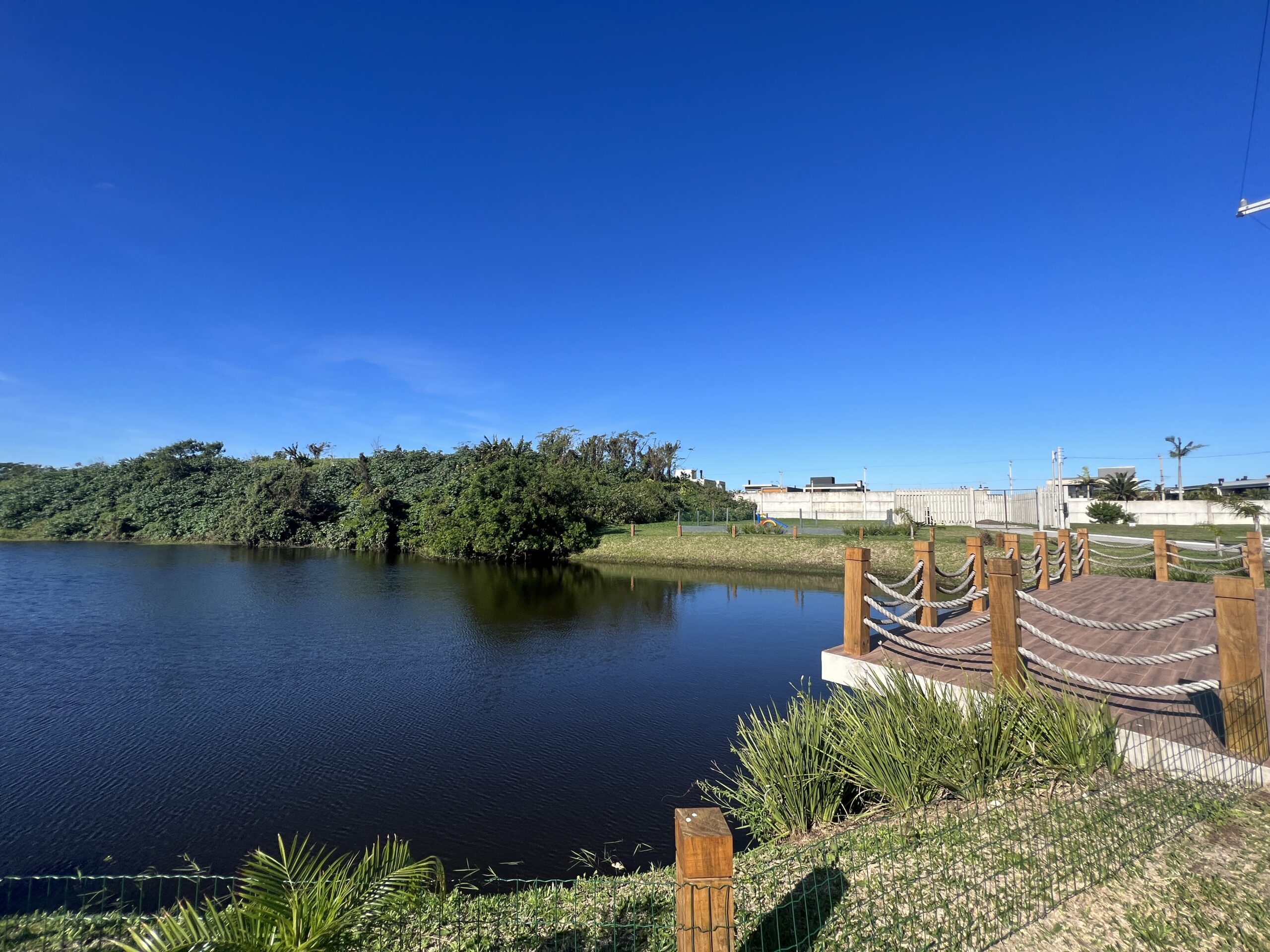 07F2976D-6681-4E19-9818-880078D7C318