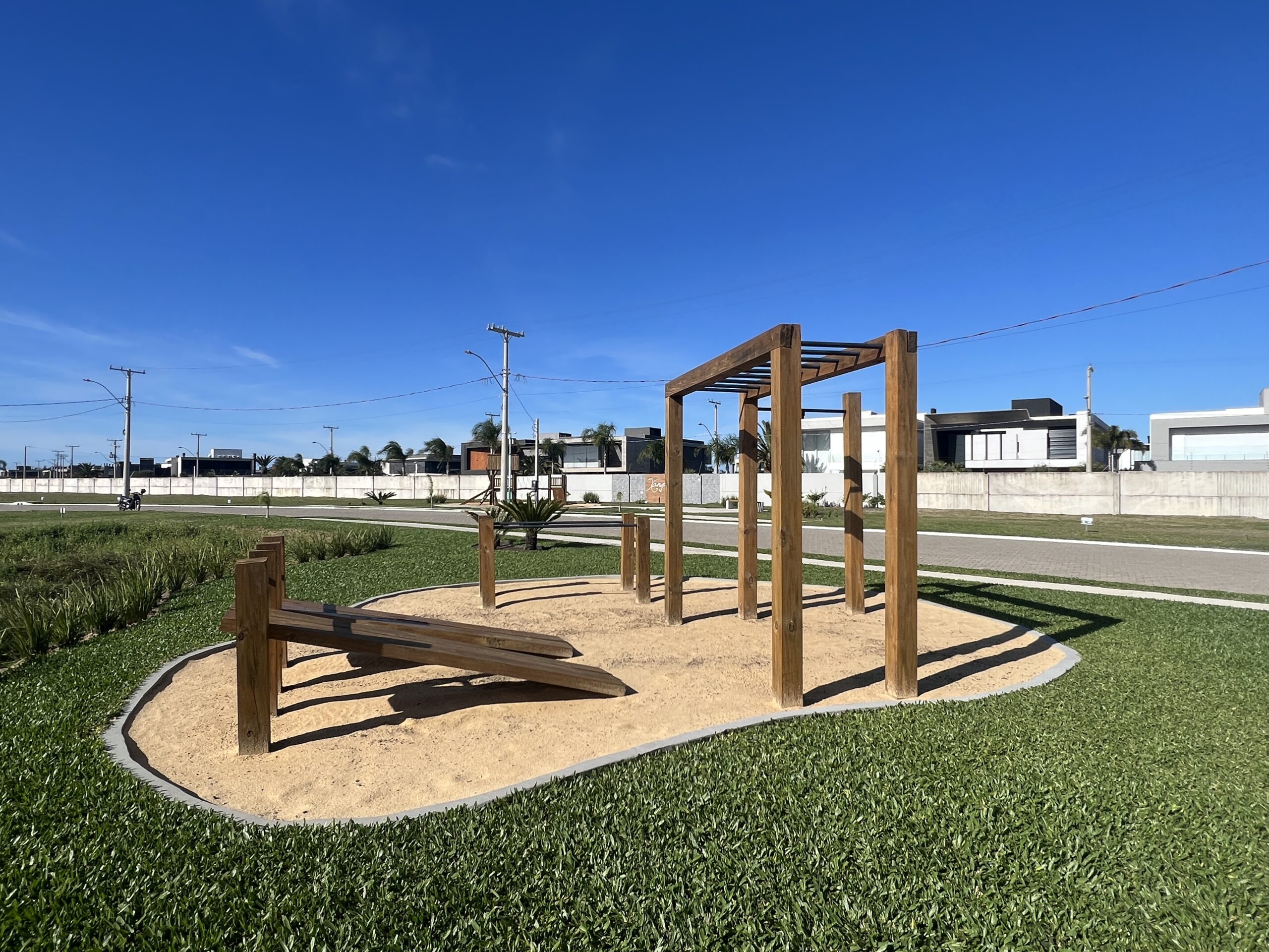 4F304156-BED2-4424-9DC0-8FBD4397F500