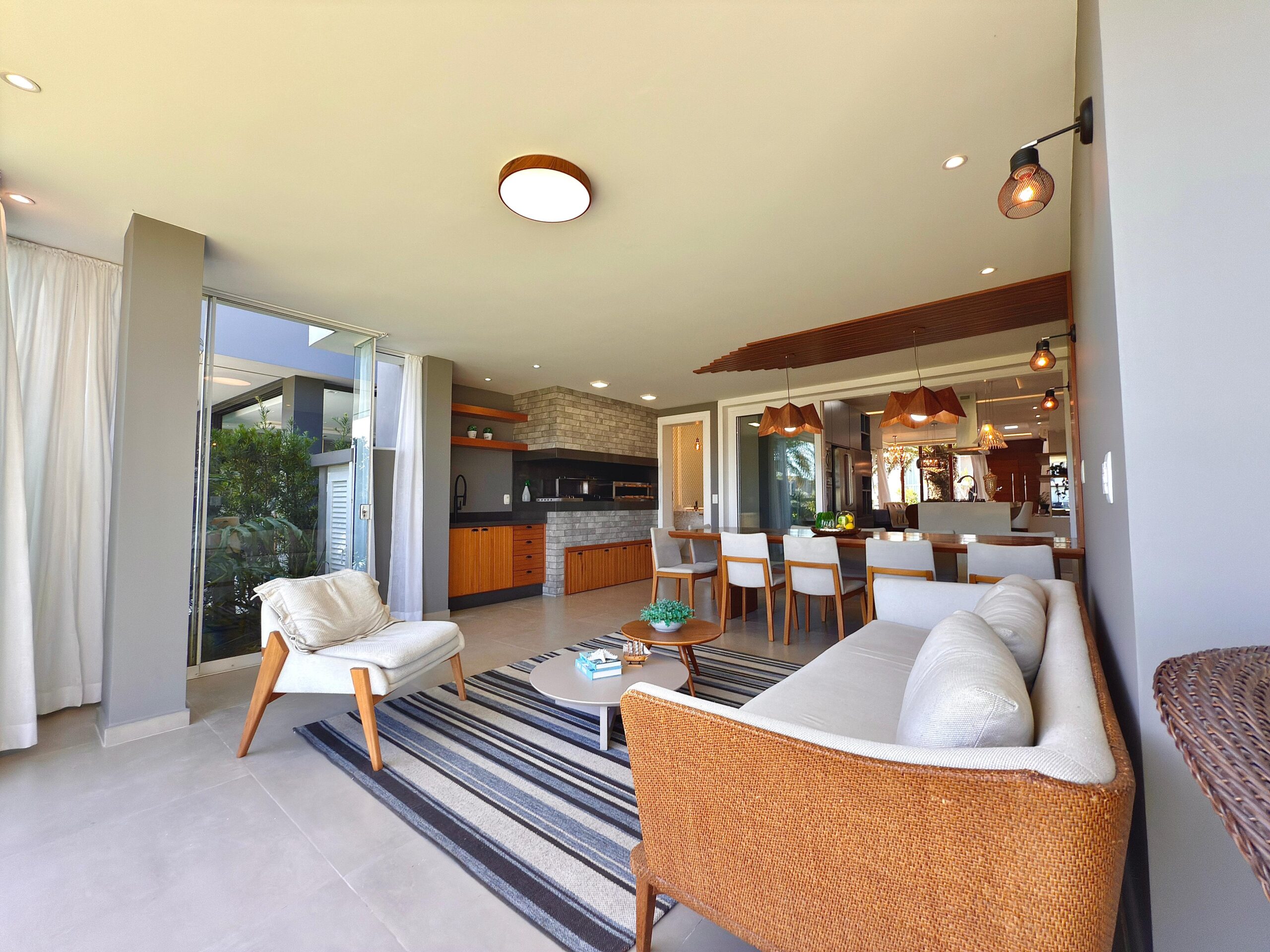 WhatsApp Image 2025-02-08 at 16.18.12 (1)